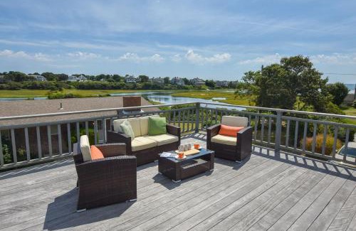 West Chatham House | Stunning Water Views 2 Decks By Beach