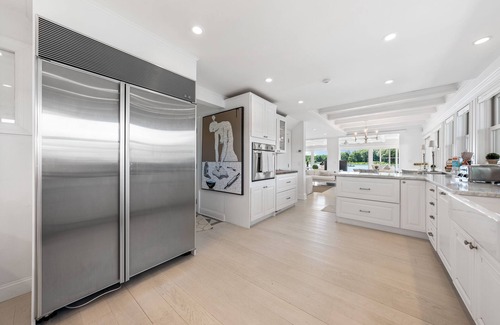 Suffolk County House | Stunning Waterfront Estate House with 270 degree sea views on 7 private acres