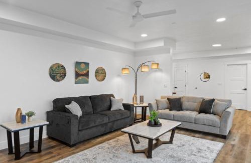 Juneau Apartment | Stunning Waterfront Condo Breathtaking Views 202