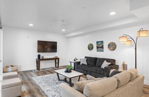 Juneau Apartment | Stunning Waterfront Condo Breathtaking Views 202