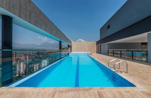 Las Lomas I Apartment | Stylish 1BR with Stunning Pool in Energy
