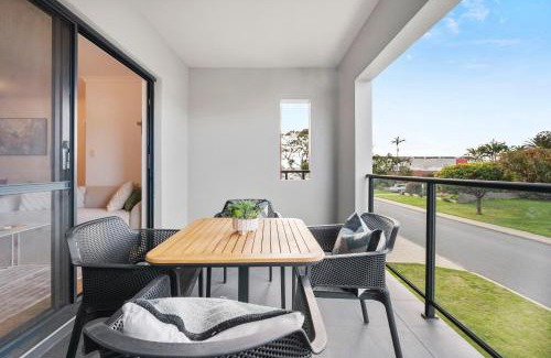 Beckenham Apartment | Stylish 2br With Wi-fi 100 Mbps, Tv Big 75 Inch