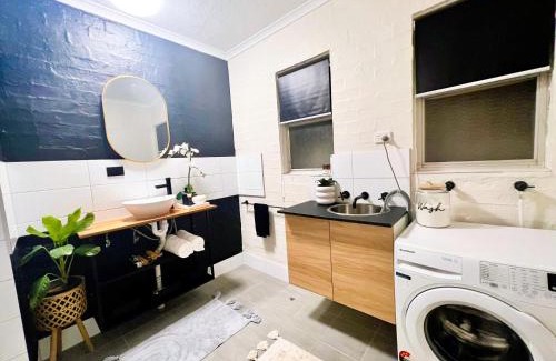 South Hedland Apartment | Stylish 3 Bedroom Apartment - South Hedland