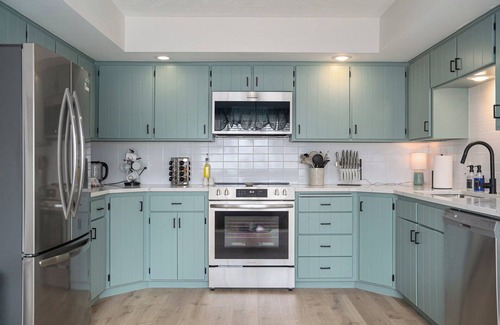 West Omaha House | Stylish 4BR Getaway w/Hot Tub & Grill!
