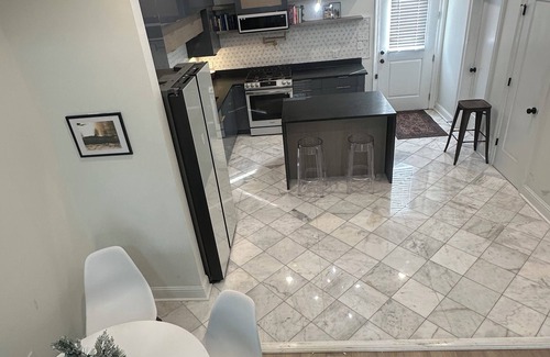 Seventh Ward Condo | Stylish and modern 2-bedroom condo in the Historic New Marigny of New Orleans