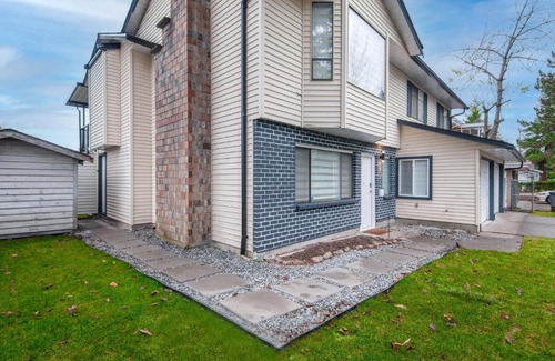 Guildford House | Stylish and spacious Accommodation