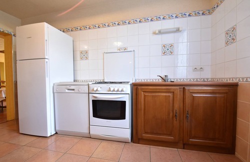 Faverolles House | Stylish Apartment Near Beach