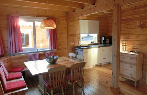 Kuestelberg House | Stylish Chalet with Sauna