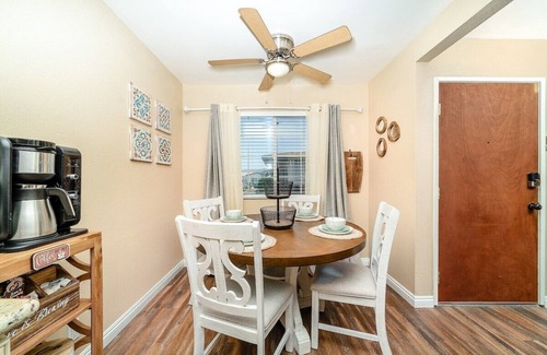 San Marcos House | Stylish Duplex with Fenced Yard in San Marcos