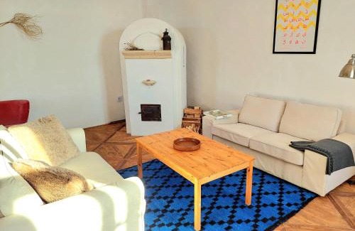 Ilz Apartment | Stylish Getaway at Austrian Renaissance Castle