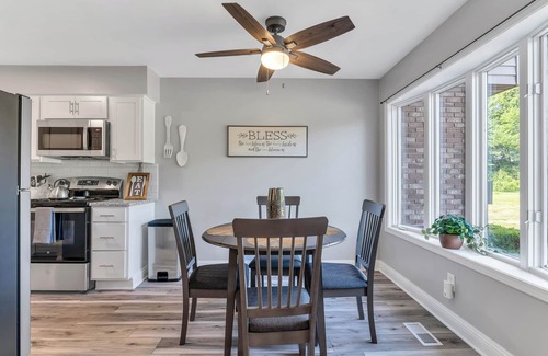 Holly House | Stylish Groveland 2BR/2.5 Bath Townhome- Unit 6643