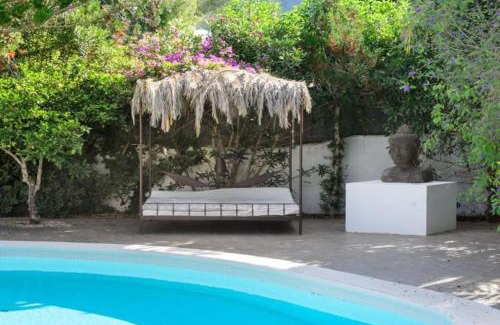 Ibiza Town Villa | Stylish Ibiza Villa Near Beaches Private Pool & Lush Garden