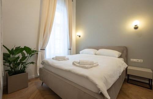 Alservorstadt Apartment | Stylish & Modern 90m2 Flat in Prime Location