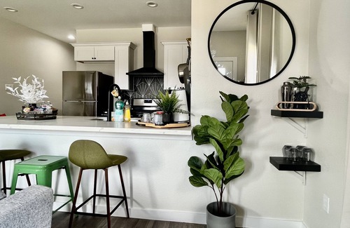 Houston House | Stylish near Downtown Houston Home w/Free Parking