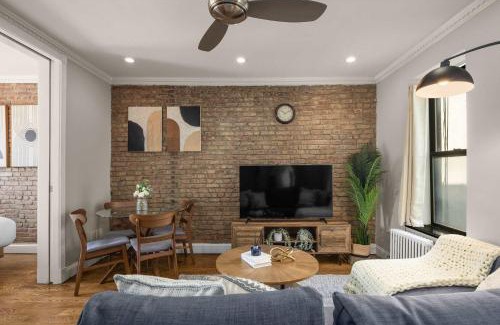 East Harlem Apartment | Stylish NYC Retreat Near Top Attractions