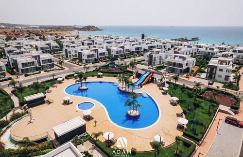 Gastria Apartment | Stylish one-bedroom apartment in a beachfront resort in Bogaz