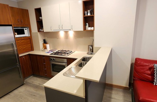 Surry Hills Apartment | Stylish Split-Level Penthouse Loft + Parking