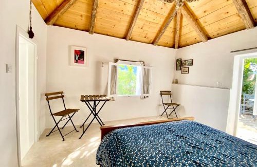 Vathy Villa | Stylish Vathy Studio with Sea View