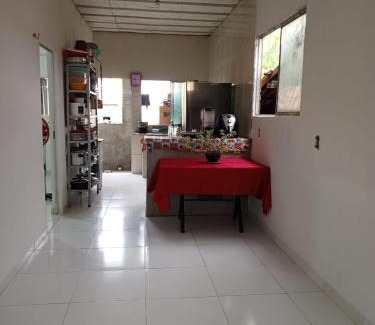 Curio-Utinga House | Suíte privada com TV e Wifi ambiente acolhedor