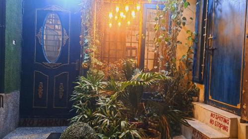 Nizamuddin Apartment | Sufi Khandar Home Stay