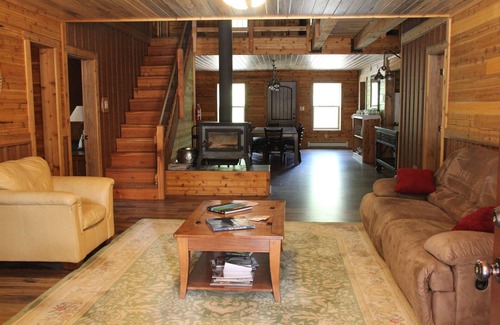 Anaconda Cabin | Sugar Loaf Lodge & Cabins