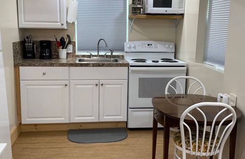 Sugar City Apartment | Sugar Shack (dog friendly), Sugar Shack (pet friendly)