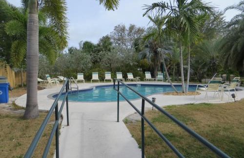 Sugarloaf Key Cabin | Sugarloaf Lodge