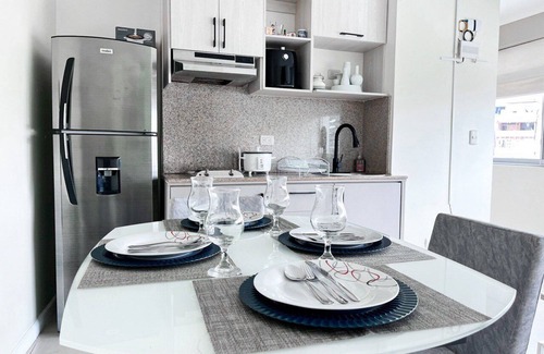 Puerto Santa Ana Apartment | Suit de Lujo con Piscina y Jacuzzi en Puerto Santa Ana