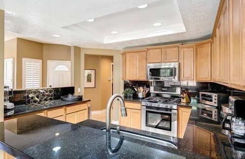 Tustin House | Suite Escape@Tustin Ranch! Extended Stay, Designed For Transitions.