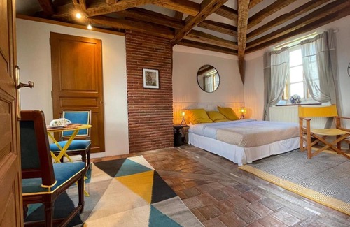 Paucourt Bed & Breakfast | *Suite Familiale Spacieuse au Cœur de la Forêt de Montargis* - FR-1-590-335
