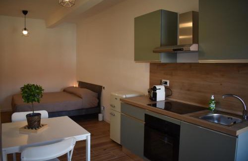 Magenta Apartment | Suite Leonardo