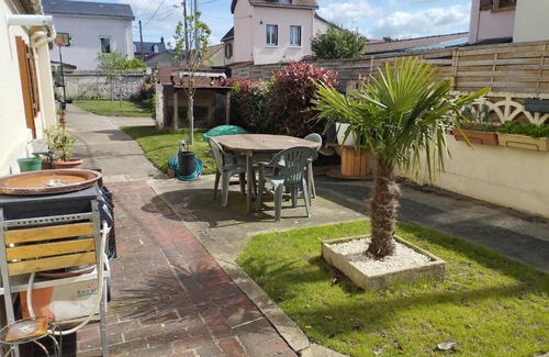 Sotteville-les-Rouen House | Suite parentale indépendante avec accès direct jardin