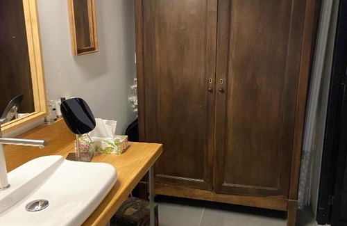 Guerville House | Suite privée avec accès jardin en coeur de village