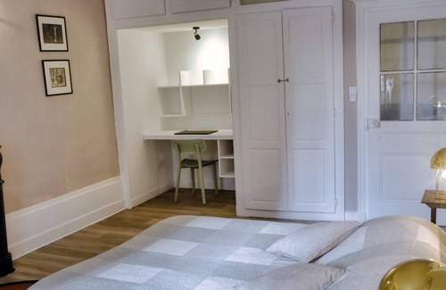 Poligny Bed & Breakfast | Suite Privée Dans un Élégant Hôtel Particulier au Coeur de Poligny
