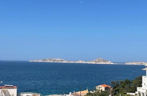 Roucas-Blanc Apartment | Suite sur la mer Marseille Corniche