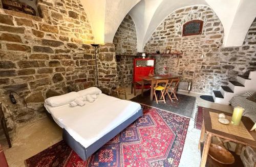 Sanremo Old Town Apartment | Suite Vecchio Frantoio - Sanremo