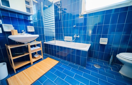 Varazze Apartment | Suite with Pool Sea at 7 Min