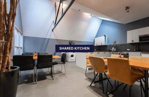 Oss House | Suite With Wellness Nextdoor And Kitchen Access