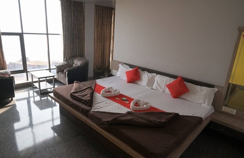 Kunkeshwar Hotel | SUKHSAGAR BEACH RESORT Kunkeshwar