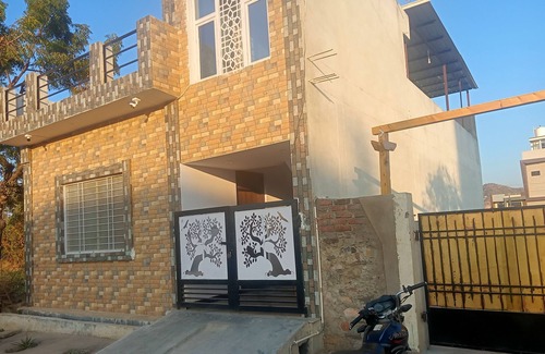 Udaipur District Villa | Sukoon – The Bliss: A Villa RetreatnNestled hillock, offers 3 rooms, plunge pool