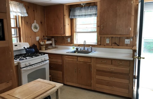 East Wakefield Cottage | Summer Days on the Lakefront of Beautiful Belleau Lake
