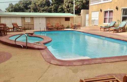 Senegambia Apartment | Summer Grove Villa