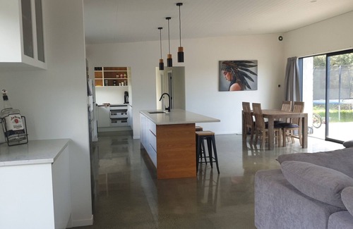 Mangawhai House | summer is calling for good family fun!nget in quickly