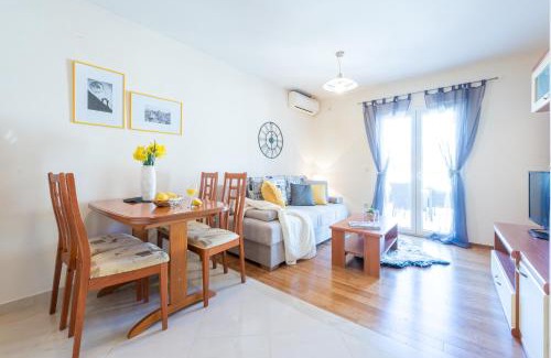 Banici Apartment | Summer Life Apartment