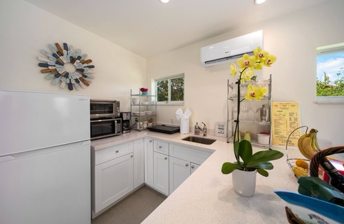 Lake Ida Shores Cottage | Summer Special . For Discerning Travelers. Mid Century Modern Cottage .
