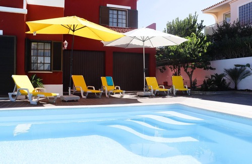 Gambelas Villa | Summer Villa with Heated Private Pool