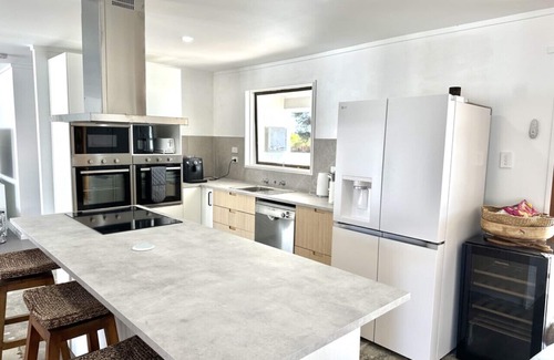 Shire Of Coorow House | Summerland : Beachfront Retreat - Dogs welcome