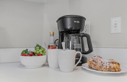 Gateway Apartment | Summerwind Seasonal Condo