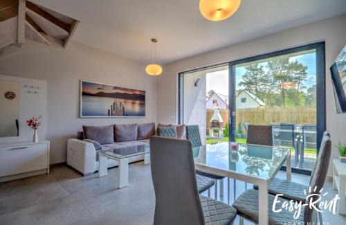 Pobierowo Apartment | SUN 7 - Easy - Rent Apartments - z basenem