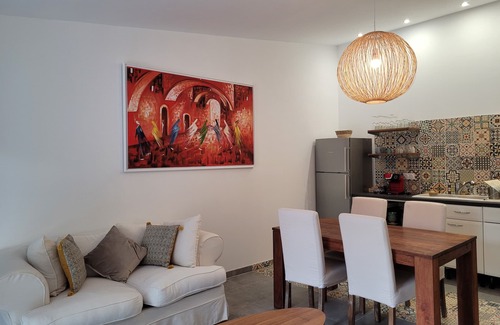 Uzes House | sun cottage